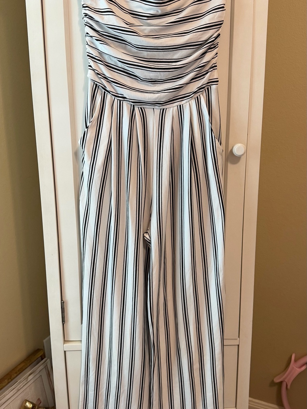 Heart & Hips Striped Strapless Wide Leg Jumpsuit Size M